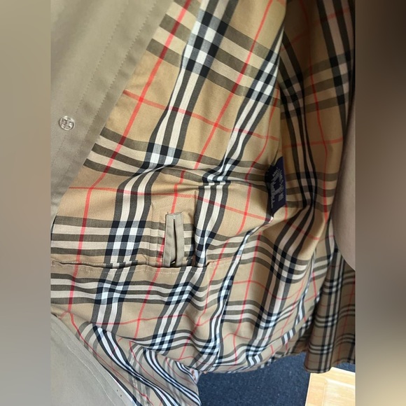 Authentic Rare Burberry’s of London Westminster Heritage Trench Coat - Picture 4 of 4